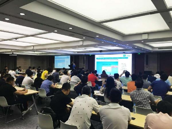 打造院内全方位精益管理体系，助力龙华医院通过JCI国际认证